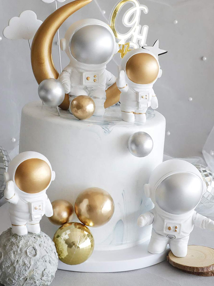 Astronaut Cake Topper For Kids - Kids Outdoor Merry Go Round ulasan dan harga