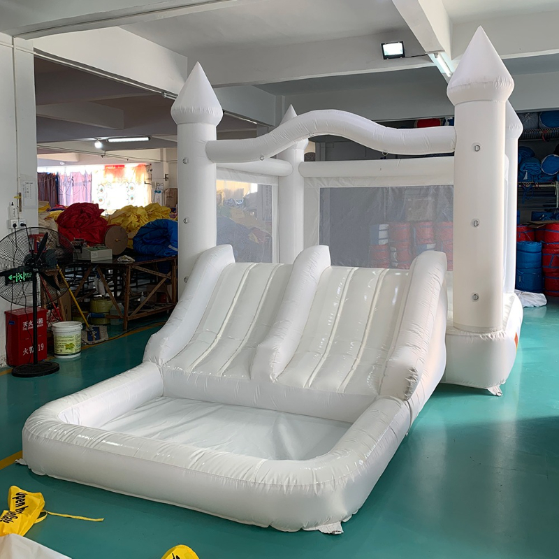 Inflatable Bounce House 5.6*3. - Outdoor Kids In An Indoor World ulasan dan harga